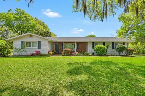 2259 S Spring Garden Ave, Deland, FL 32720