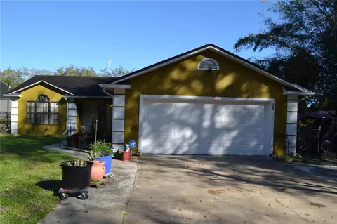 350 Lake Crescent Dr, Debary, FL 32713