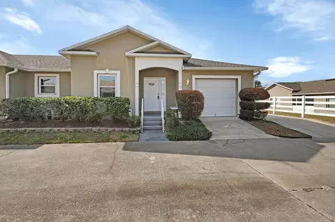 226 Pine Bluff Ave #69, Deland, FL 32724