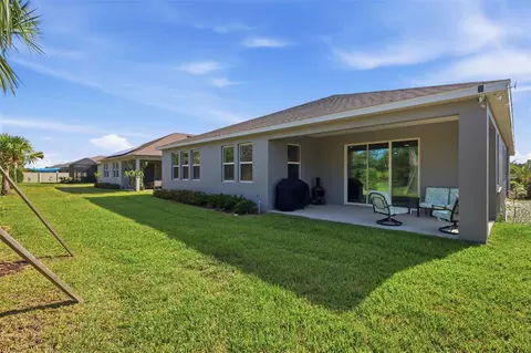 Exterior - 3295 Arch Ave, Ormond Beach, FL 32174 photo 3 of 4