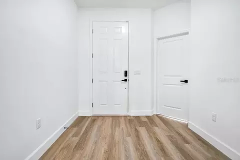 Entry Way - 3295 Arch Ave, Ormond Beach, FL 32174 photo 1 of 6