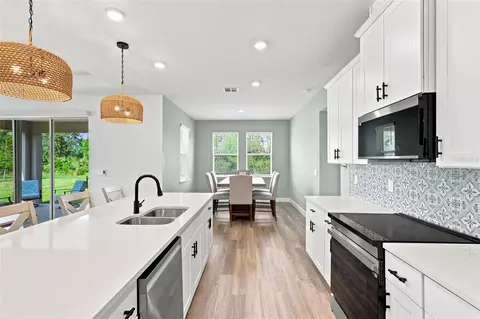 Kitchen - 3295 Arch Ave, Ormond Beach, FL 32174 photo 1 of 4