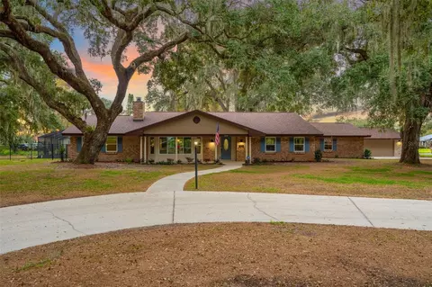 3272 Majestic Oak Dr, Saint Cloud, FL 34771