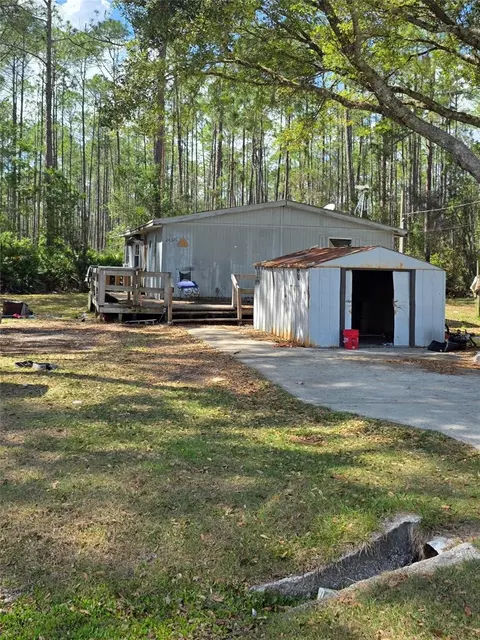 24326 Maxwell St, Astor, FL 32102