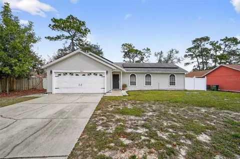 3010 Hallow Dr, Deltona, FL 32738