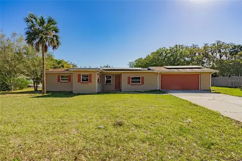 805 S Stone St, Deland, FL 32720