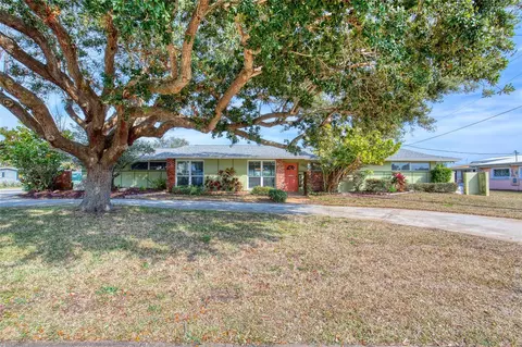 2614 N Peninsula Dr, Daytona Beach, FL 32118