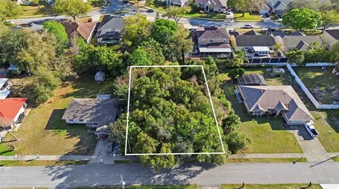 25 Sanford Ave, Debary, FL 32713