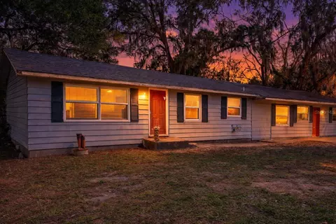 4849 Grand Ave, De Leon Springs, FL 32130