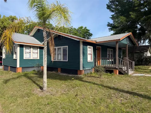 318 S Clake St, Deland, FL 32720