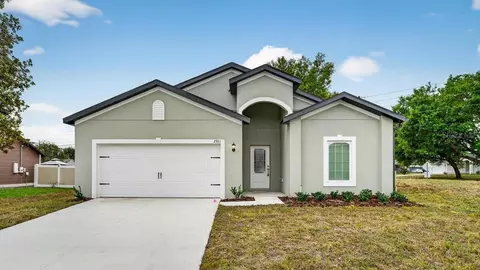 2921 Garret St, Deltona, FL 32738