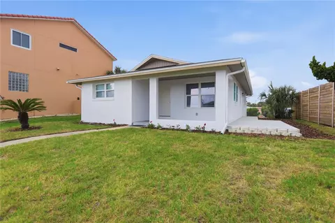 2722 S Atlantic Ave, Daytona Beach, FL 32118