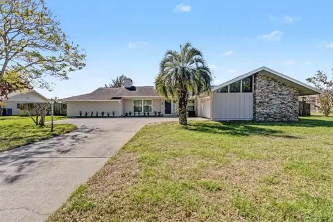 1148 Lake Francis Dr, Apopka, FL 32712