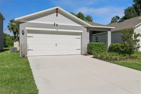 387 Pelham Park Dr, Deland, FL 32720