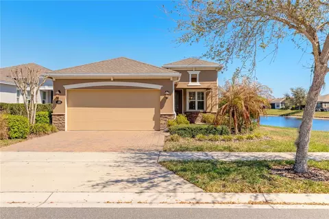 1099 Lincolnshire Dr, Deland, FL 32724