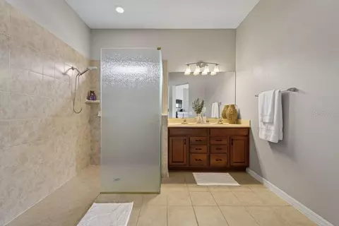 Bath - 1204 Draycott St, Ormond Beach, FL 32174 photo 1 of 7