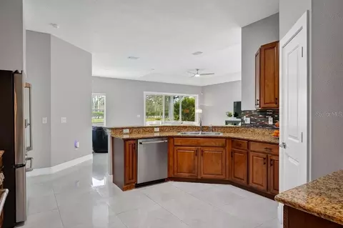Kitchen - 1204 Draycott St, Ormond Beach, FL 32174 photo 3 of 3