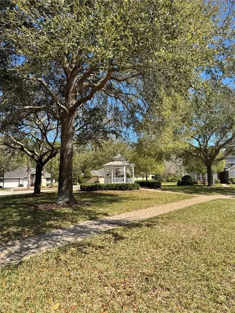 Exterior - 1204 Draycott St, Ormond Beach, FL 32174 photo 5 of 17