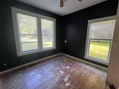 Bedroom - 177 E 3rd Ave, Pierson, FL 32180 photo 1 of 2