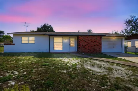 2350 Lake Helen Osteen Rd, Deltona, FL 32738