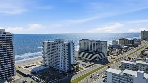 2800 N Atlantic Ave #105, Daytona Beach, FL 32118