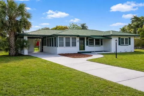 121 Leon Ave, Deland, FL 32720