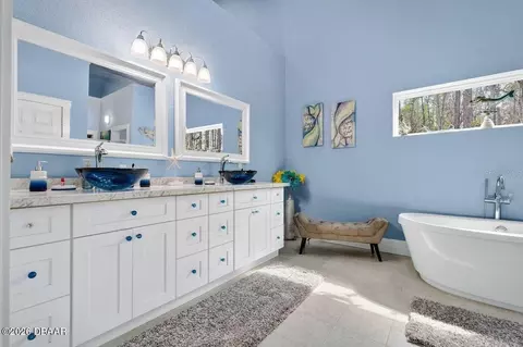 Bath - 108 Conifer Ln, Ormond Beach, FL 32174 photo 1 of 6