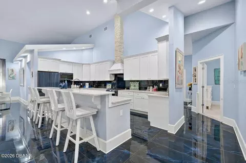 Kitchen - 108 Conifer Ln, Ormond Beach, FL 32174 photo 4 of 5