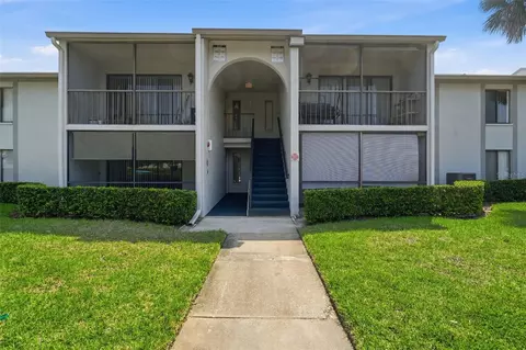 1712 Pine Ridge Rd, Sanford, FL 32773