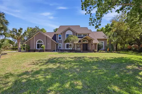 69 Spring Lake Dr, Debary, FL 32713