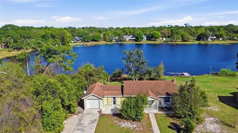 19 Naranja Rd, Debary, FL 32713