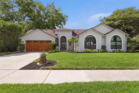 2240 Heatheroak Dr, Apopka, FL 32703
