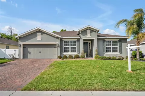 2119 White Dahlia Dr, Apopka, FL 32712