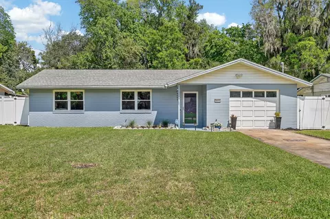 327 London Rd, Daytona Beach, FL 32117