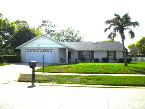 155 Village Ln, Daytona Beach, FL 32119