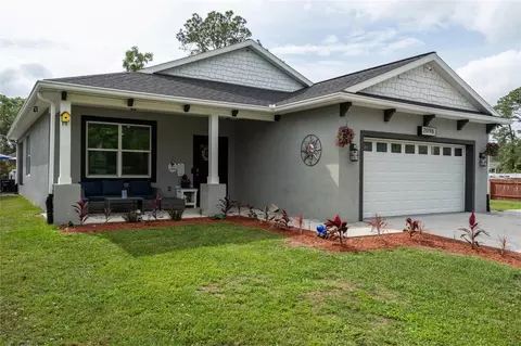 2096 10th Ave, Deland, FL 32724