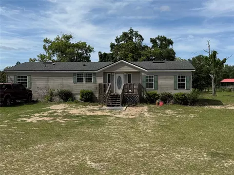 11090 SE 165th Terrace Rd, Ocklawaha, FL 32179