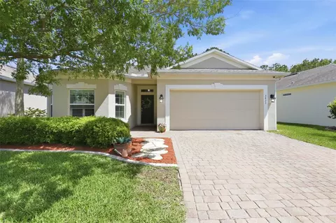 3833 Bourbon St, Port Orange, FL 32129