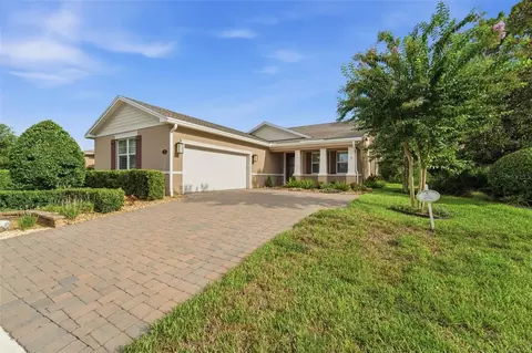 103 Old Moss Cir, Deland, FL 32724