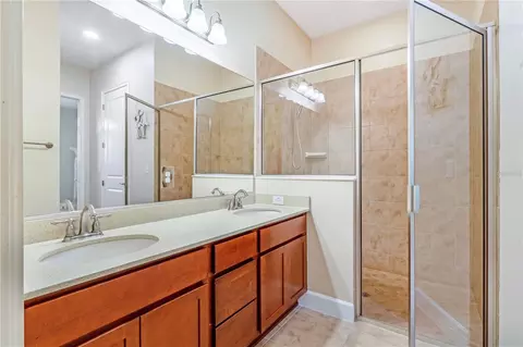 Bath - 708 Aldenham Ln, Ormond Beach, FL 32174 photo 2 of 3
