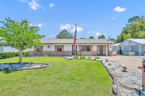 221 Grande Vista St, Debary, FL 32713