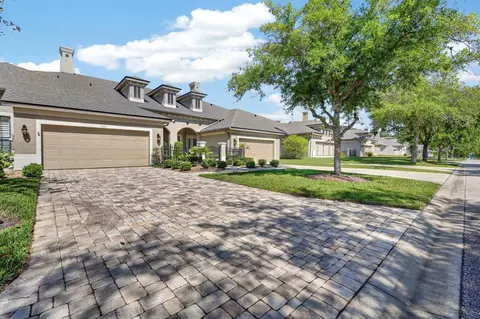 Exterior - 715 Cobblestone Dr, Ormond Beach, FL 32174 photo 9 of 14