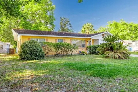 1126 Stevens Ave, Deland, FL 32720