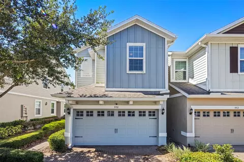 978 E 10th St, Apopka, FL 32703