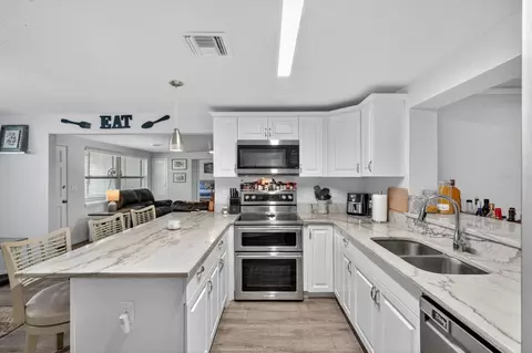 Kitchen - 925 Flagler Ave, Edgewater, FL 32132 photo 3 of 4