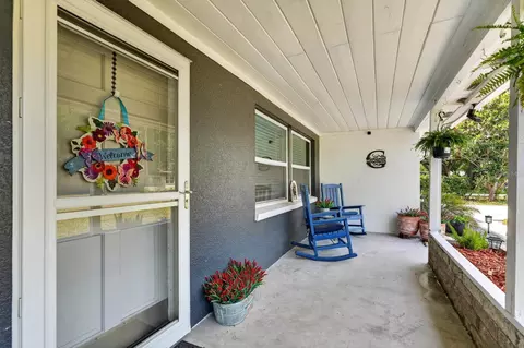Exterior - 925 Flagler Ave, Edgewater, FL 32132 photo 5 of 19