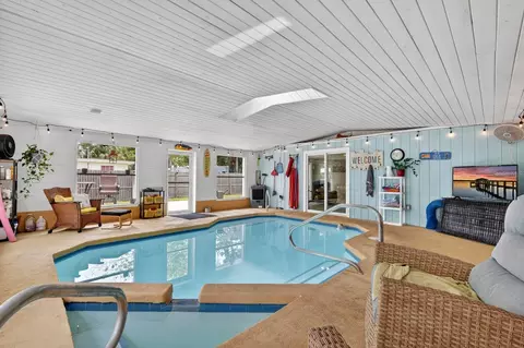 Exterior - 925 Flagler Ave, Edgewater, FL 32132 photo 4 of 19