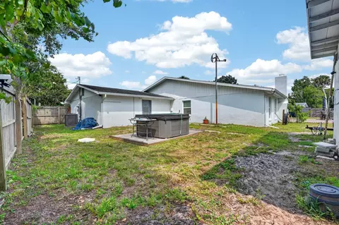Exterior - 925 Flagler Ave, Edgewater, FL 32132 photo 10 of 19