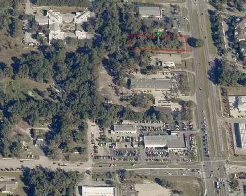 1526 S Woodland Blvd, Deland, FL 32720