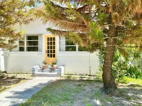 711 S Palmetto Ave, Daytona Beach, FL 32114